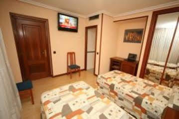 Hostal Ana Belen Madrid Eksteriør bilde
